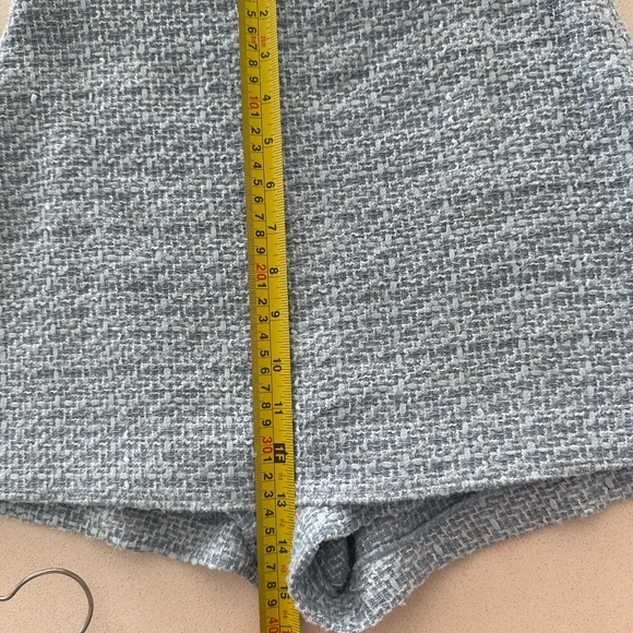 Light Blue Tweed Blazer & Skort Matching Set Size XS - Picture 15 of 16